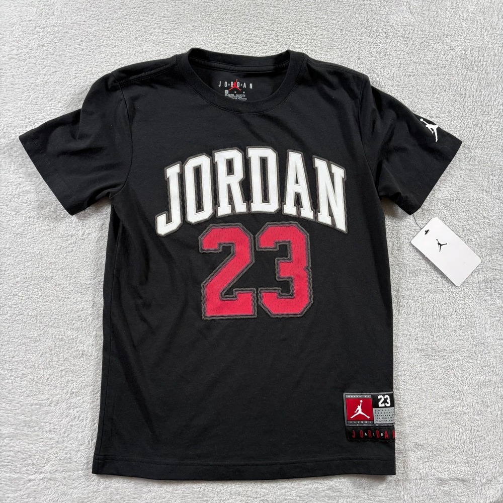 Air Jordan Practice Flight T-Shirt Boys Medium Black Cotton Embroidered Crewneck